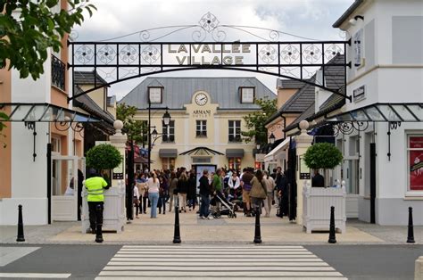 outlet village paris.